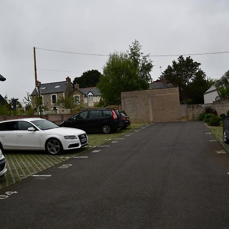 Studio Neuf A Louer A Dinard 3 Nuits Minimum Kültér fotó