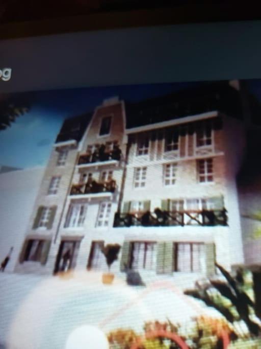 Studio Neuf A Louer A Dinard 3 Nuits Minimum Kültér fotó